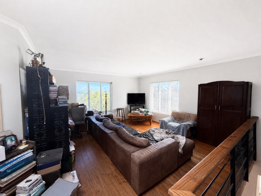 2 Bedroom Property for Sale in Camps Bay Western Cape